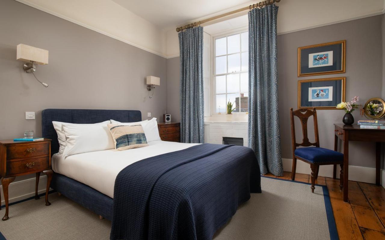 Dorset House Bed & Breakfast Lyme Regis Ngoại thất bức ảnh